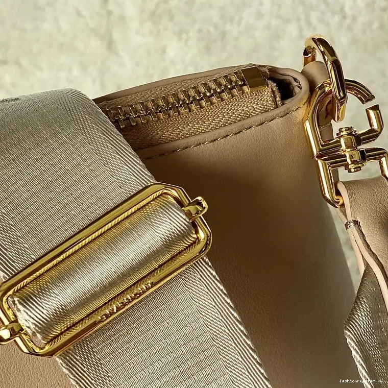 Fashionrepsfam ru Bag 2209SW0088 Givenchy 0506